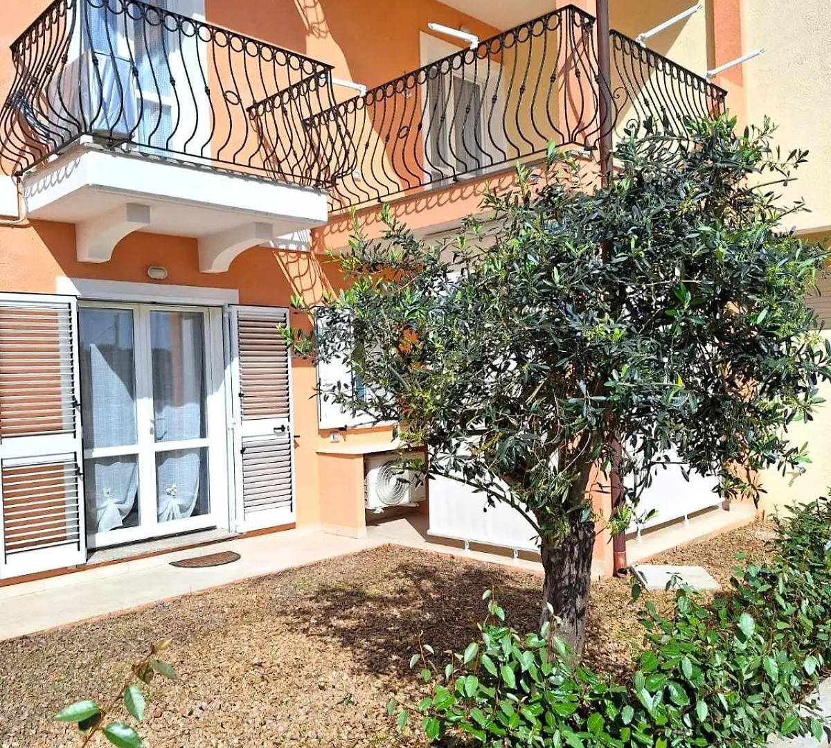 Affittimoderni La Maddalena - Mada08 Apartment